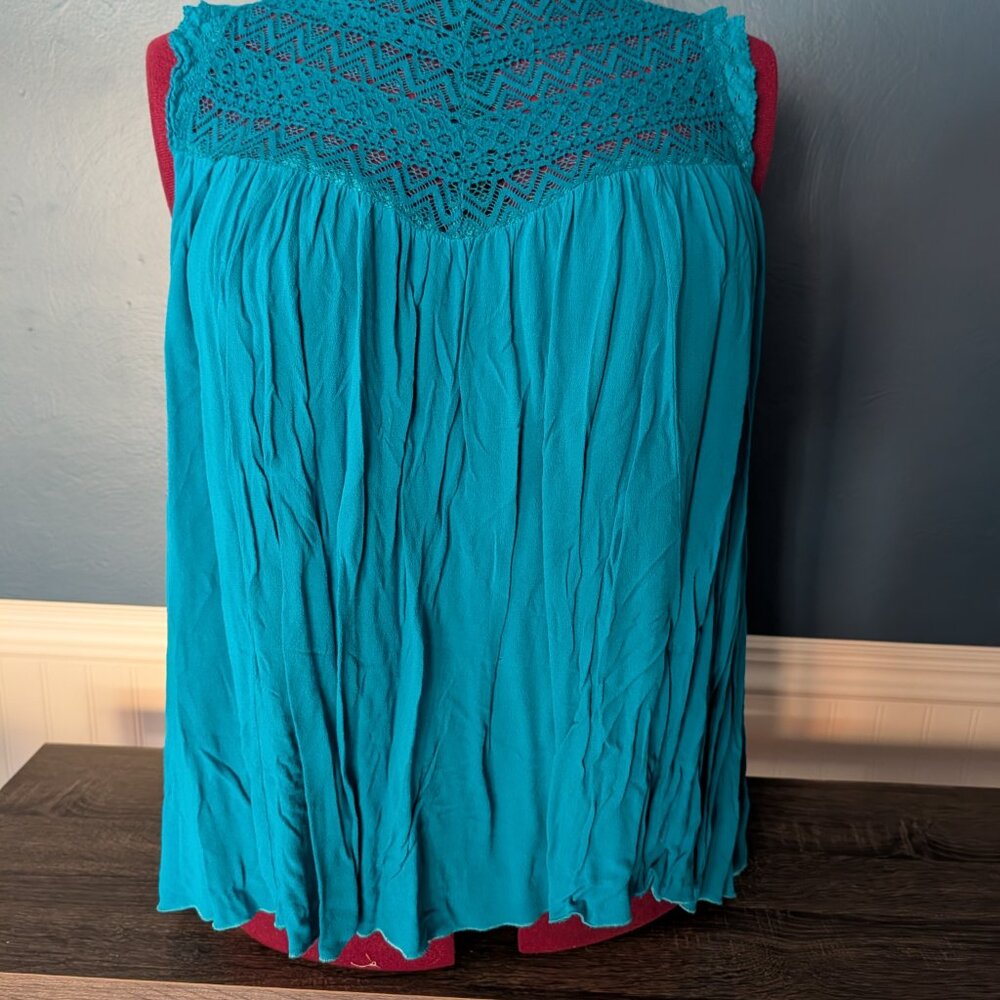 Blue sleeveless tank